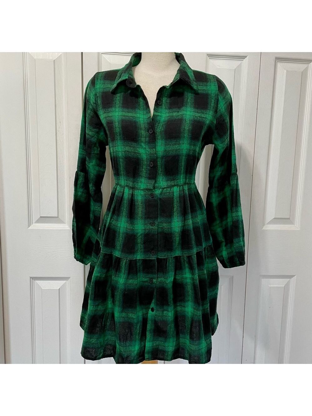 Blooming Jelly Green and Black Plaid Shirt Dress with Pockets